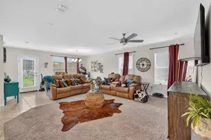 968 Burnett Dr, Aubrey, TX 76227 - Photo 2