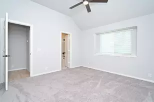 12600 Eagles Bluff, Godley, TX 76044 - Photo 34