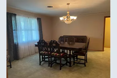 211 S Crockett, Henrietta, TX 76365 - Photo 20