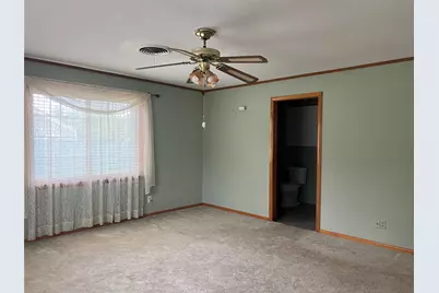 211 S Crockett, Henrietta, TX 76365 - Photo 14