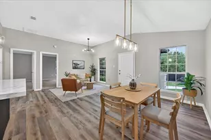 538 Pemberton Hill Rd, Dallas, TX 75217 - Photo 6