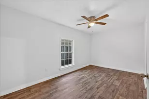 538 Pemberton Hill Rd, Dallas, TX 75217 - Photo 16