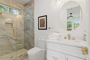 4726 Hopkins Ave, Dallas, TX 75209 - Photo 20