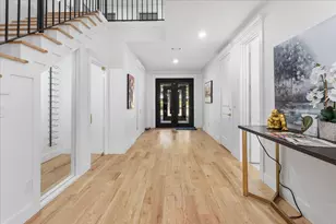 4726 Hopkins Ave, Dallas, TX 75209 - Photo 4