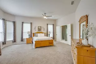 801 Timberwolf Ct, Crowley, TX 76036 - Photo 14