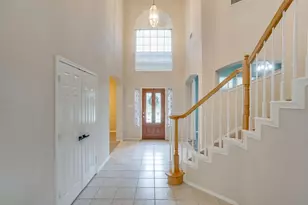 801 Timberwolf Ct, Crowley, TX 76036 - Photo 4