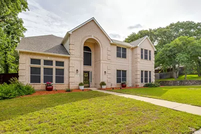 801 Timberwolf Court, Crowley, TX 76036 - Photo 2