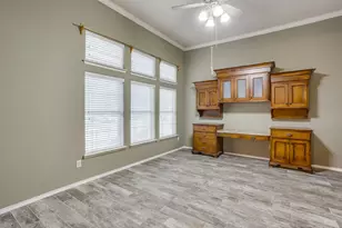 801 Timberwolf Ct, Crowley, TX 76036 - Photo 6