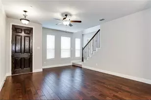321 Tottenham Ct, McKinney, TX 75072 - Photo 10