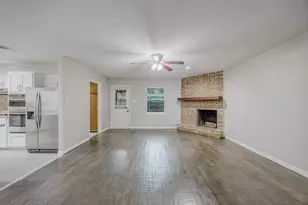 1624 Summer Pl Cir, Irving, TX 75062 - Photo 8
