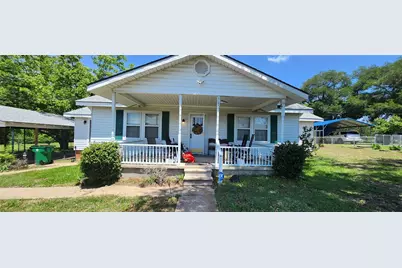 117 Moore Drive, Palestine, TX 75801 - Photo 1