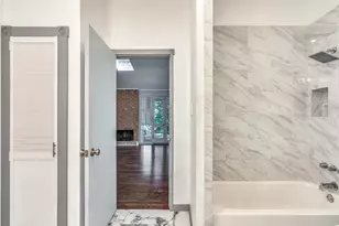 6916 Forest Ln, Dallas, TX 75230 - Photo 24