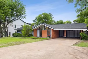 6916 Forest Ln, Dallas, TX 75230 - Photo 2