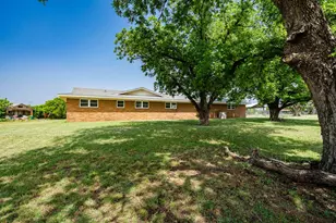 1001 E Nevada, Seymour, TX 76380 - Photo 30