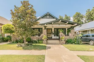 2238 College Ave, Fort Worth, TX 76110 - Photo 1