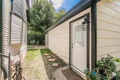 2238 College Avenue, Fort Worth, TX 76110 - Photo 32