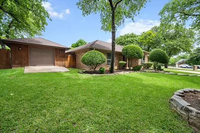 5805 Klinger Road, Arlington, TX 76016 - Photo 2