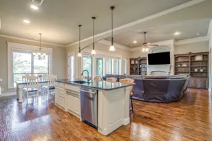 190 Ethan Dr, Hudson Oaks, TX 76087 - Photo 12
