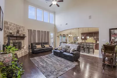 2701 Elmwood Drive, Burleson, TX 76028 - Photo 16