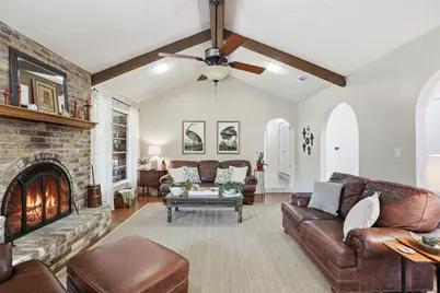 6759 Wilton Drive, Fort Worth, TX 76133 - Photo 6