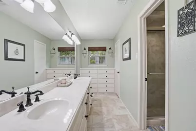 6759 Wilton Drive, Fort Worth, TX 76133 - Photo 32