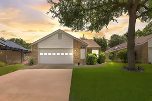 14826 Le Grande Dr, Addison, TX 75001 - Photo 4
