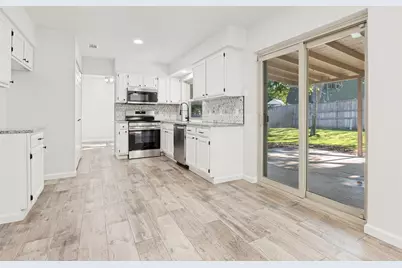 1710 Chittam Drive, Euless, TX 76039 - Photo 8