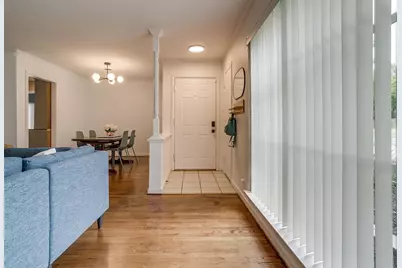 10008 San Lorenzo Drive, Dallas, TX 75228 - Photo 2