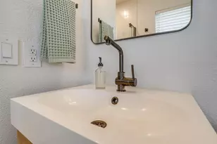 10008 San Lorenzo Dr, Dallas, TX 75228 - Photo 28