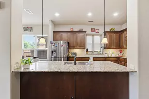 2304 Lynbridge Cir, Plano, TX 75025 - Photo 12
