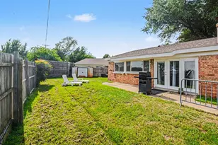5300 Princess Ct, Lake Dallas, TX 75065 - Photo 26