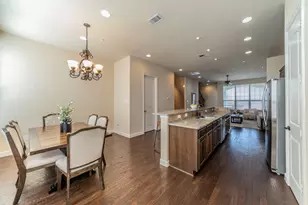 672 Arbol, Irving, TX 75039 - Photo 8