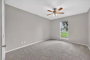 2212 Summit Dr, Burleson, TX 76028 - Photo 30