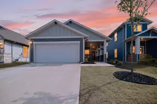 2230 Clf Spgs Dr, Forney, TX 75126 - Photo 2