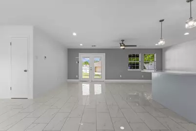 806 Longbeach Drive, Garland, TX 75043 - Photo 6