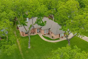 8928 Green Leaves Dr, Granbury, TX 76049 - Photo 2