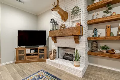 8928 Green Leaves Drive, Granbury, TX 76049 - Photo 14