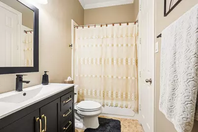 812 Moss Cliff Circle, McKinney, TX 75071 - Photo 16