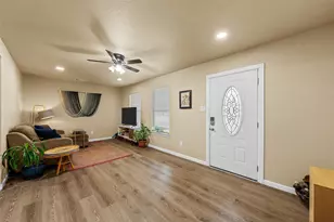 3904 N 21st A St, Waco, TX 76708 - Photo 8