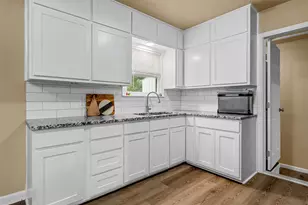 3904 N 21st A St, Waco, TX 76708 - Photo 12