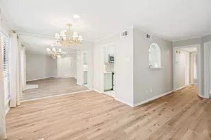 16301 Ledgemont Ln, Addison, TX 75001 - Photo 8
