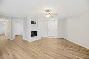 16301 Ledgemont Ln, Addison, TX 75001 - Photo 6