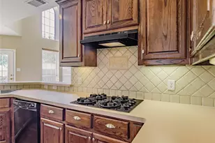 1211 Limestone Creek Dr, Keller, TX 76248 - Photo 12