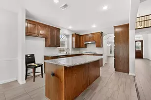 908 Heath Creek Dr, DeSoto, TX 75115 - Photo 10