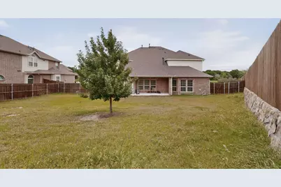 908 Heath Creek Drive, DeSoto, TX 75115 - Photo 32