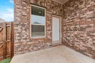 11221 Summer Rain Blvd, Aubrey, TX 76227 - Photo 34