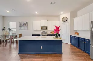 11221 Summer Rain Blvd, Aubrey, TX 76227 - Photo 14
