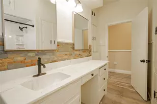 233 E James St, Wills Point, TX 75169 - Photo 22