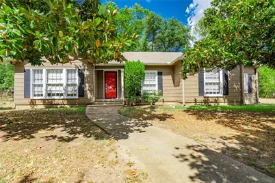233 E James Street, Wills Point, TX 75169 - Photo 1
