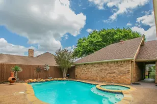1925 Glenbrook Ct, Bedford, TX 76021 - Photo 32